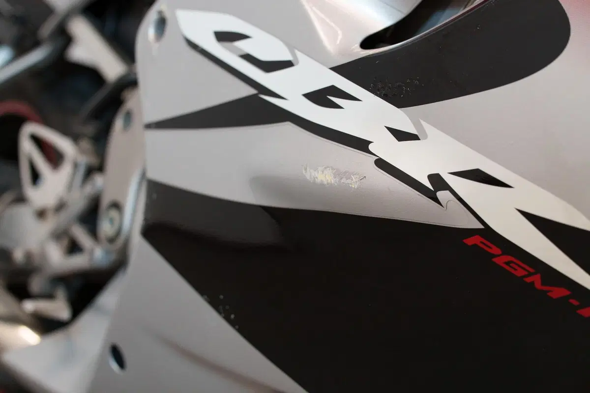 Honda CBR 600 F (2001 - 06) (3)