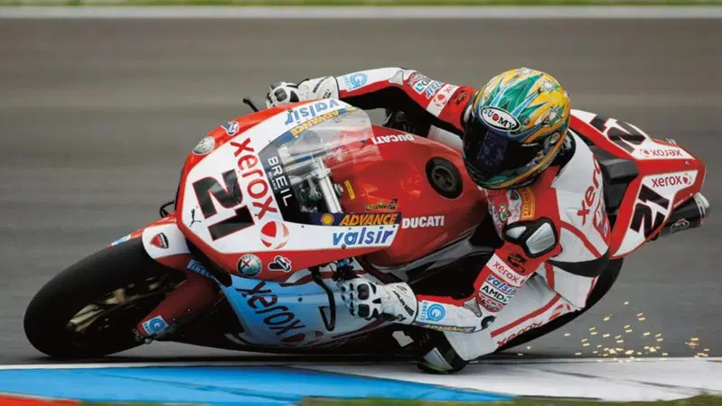 Troy Bayliss: "I piloti di oggi sono come noi, si sono evoluti insieme alle moto"