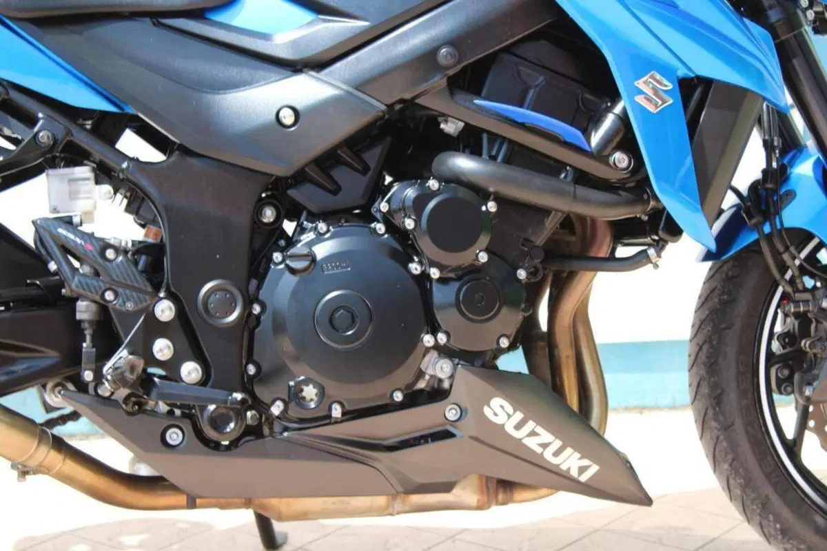 Suzuki GSX S 750 Yugen (2018 - 20) (8)
