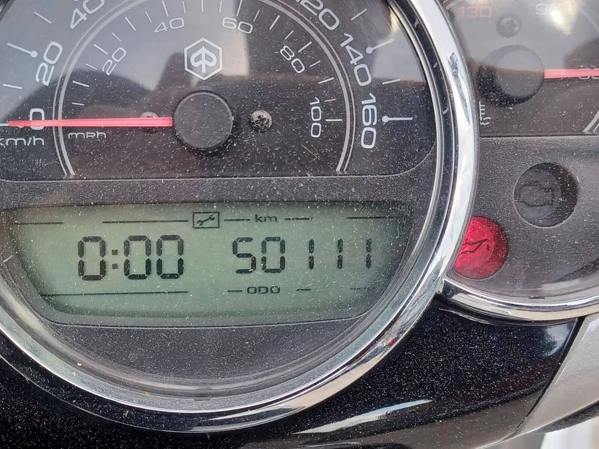 Piaggio Beverly 300 i.e. (2010 - 16) (8)