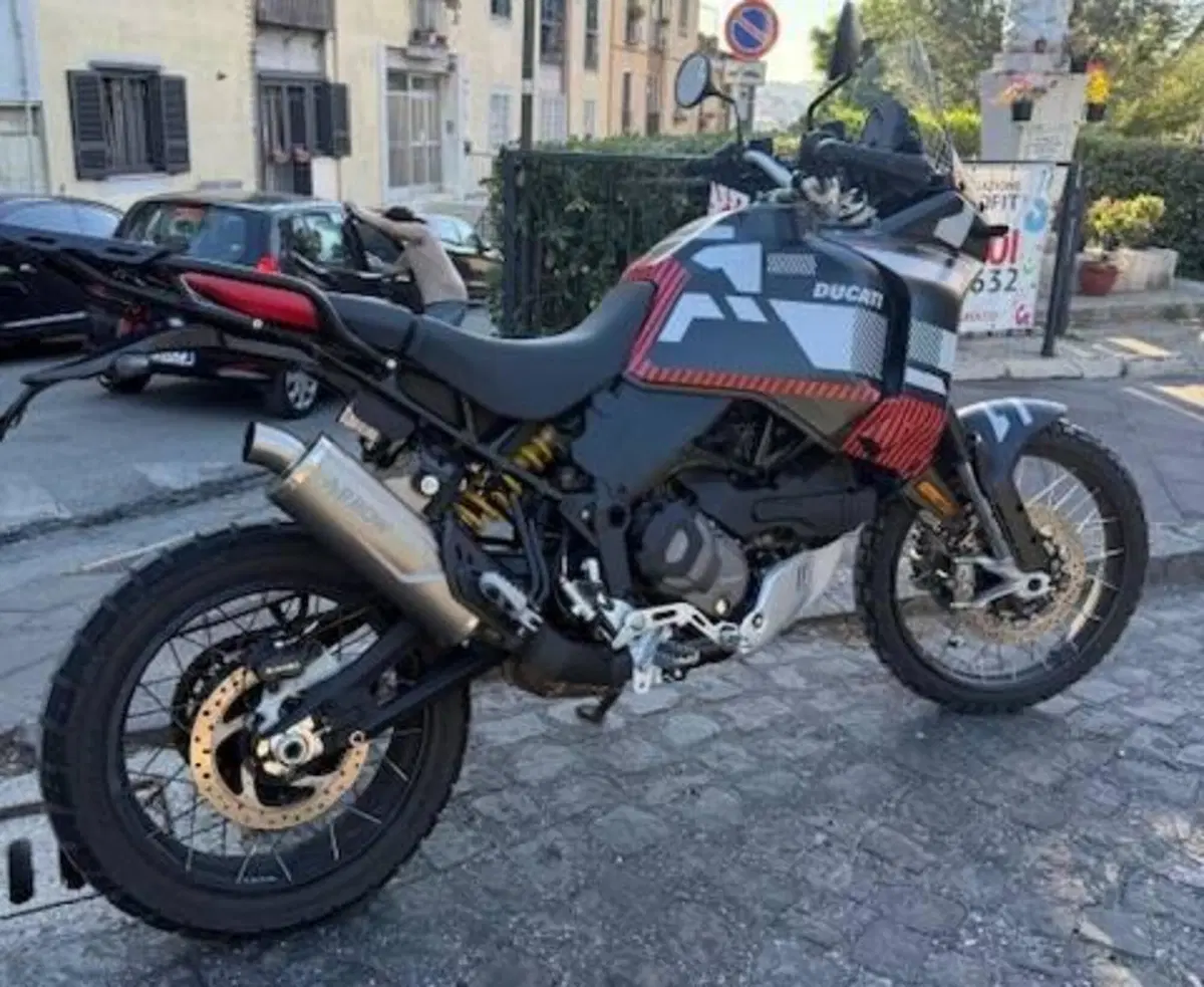 Ducati DesertX (2022 - 25)