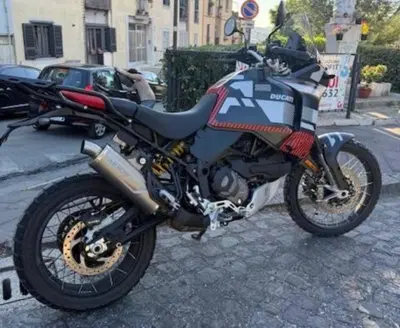 Ducati DesertX (2022 - 25) usata