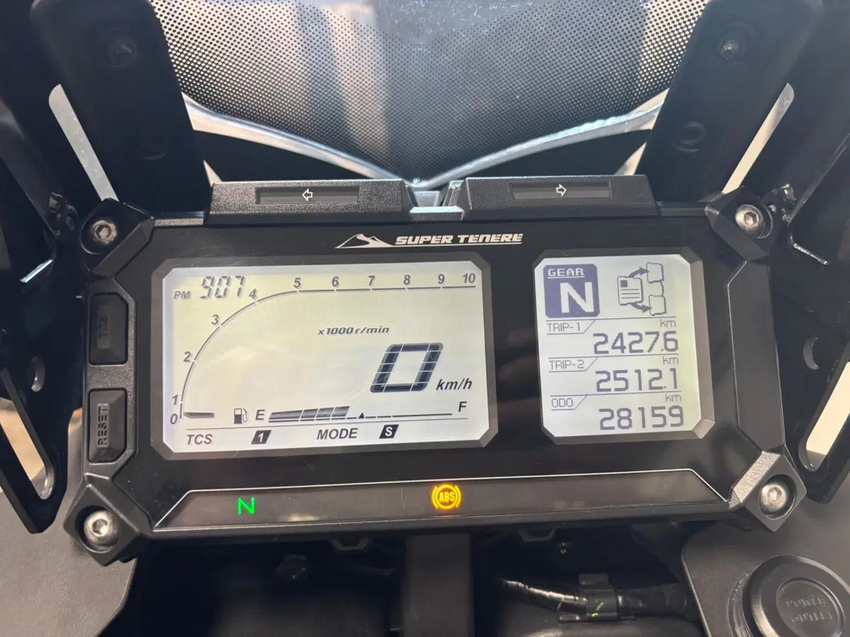 Yamaha XT1200Z Super Ténéré ABS (2017 - 20) (10)