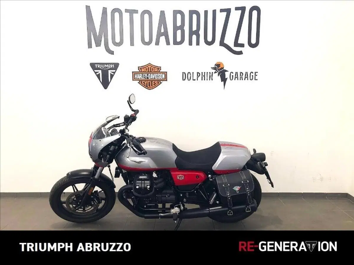 Moto Guzzi V7 Stone Corsa (2023 - 25) (18)