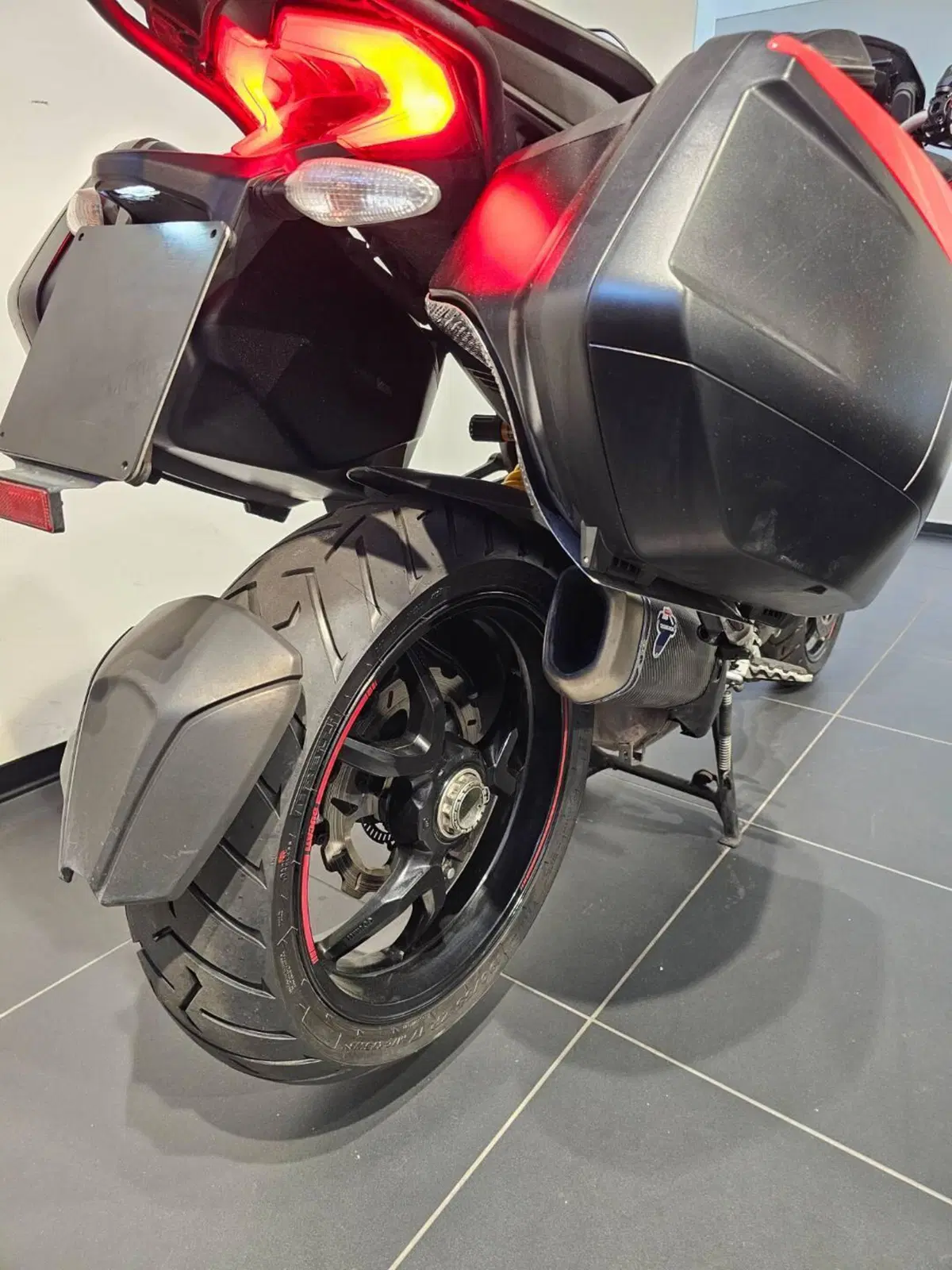 Ducati Multistrada 1200 S Pikes Peak (2016 - 17) (5)