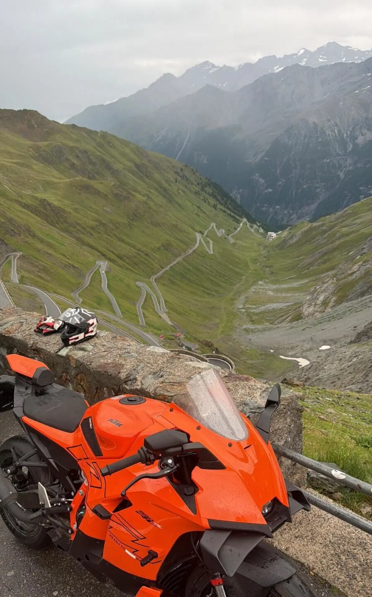 KTM 990 RC R (2026) (8)
