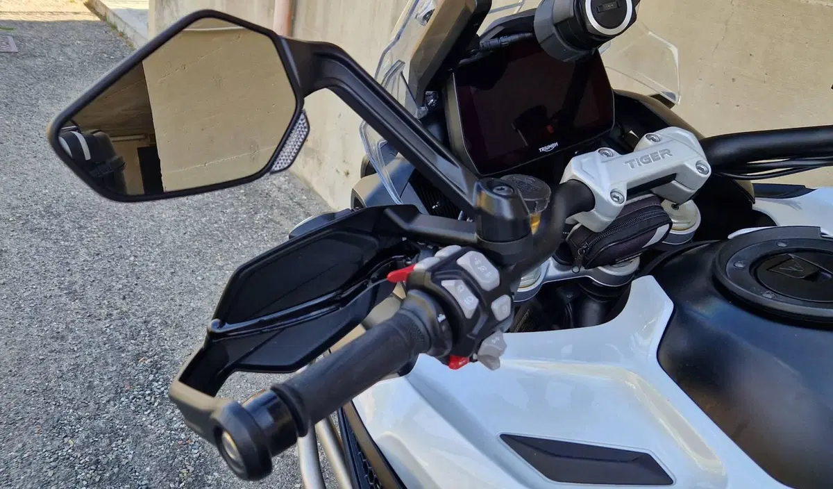 Triumph Tiger 1200 Rally Explorer (2022 - 23) (7)
