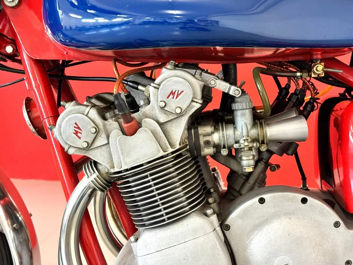 MV Agusta 750S (17)