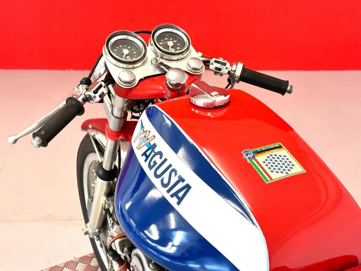 MV Agusta 750S (18)