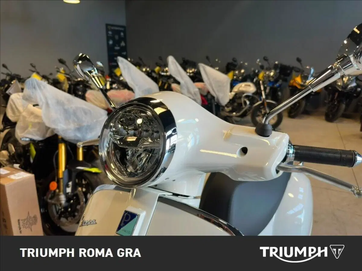 Vespa GTS 300 Super (2023 - 24) (16)