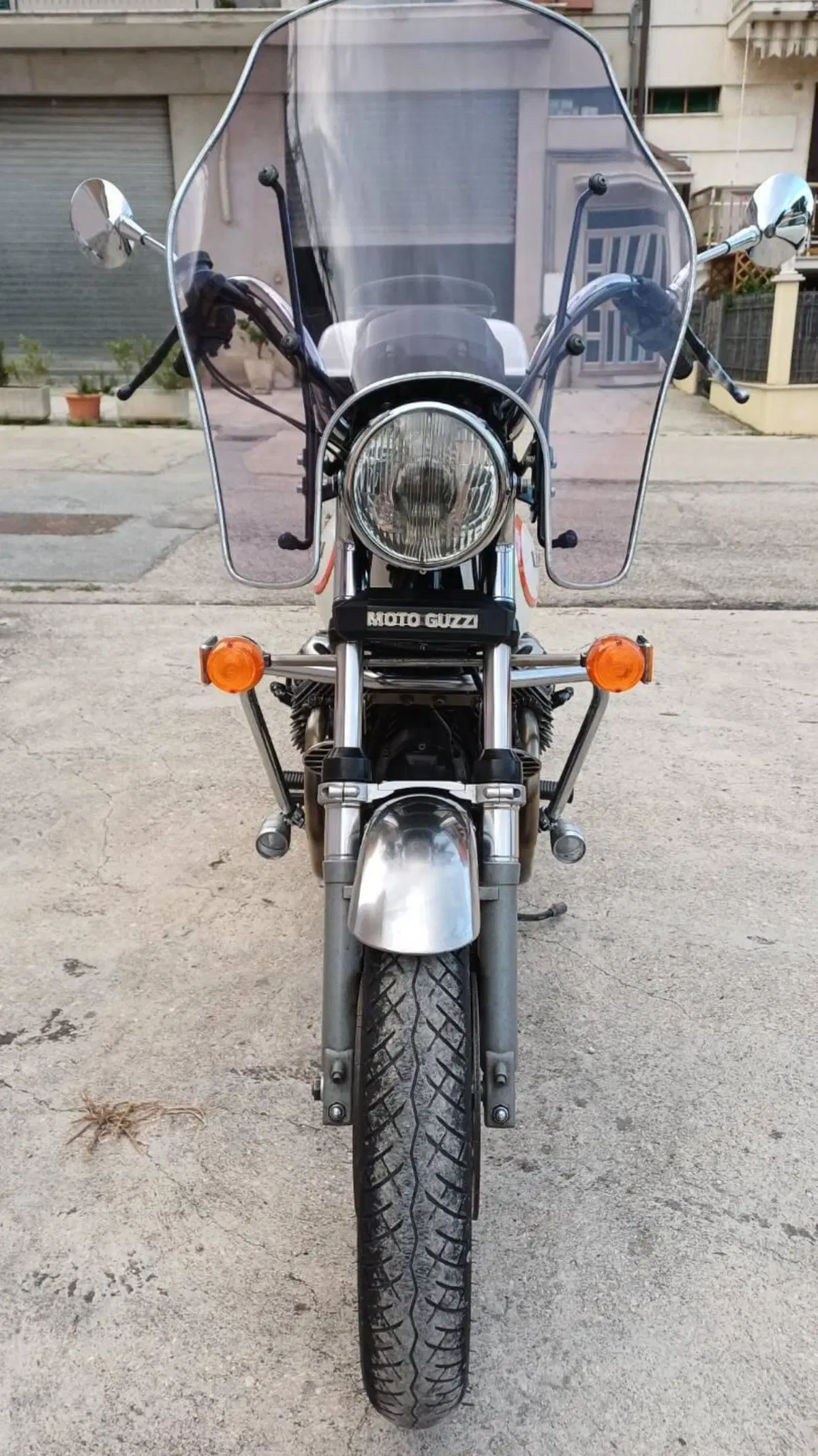 Moto Guzzi V 35 C (1983 - 88) (3)