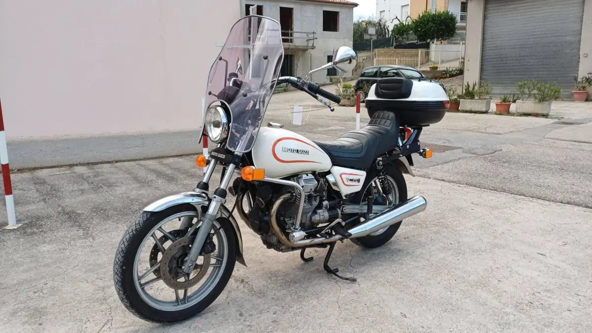 Moto Guzzi V 35 C (1983 - 88) (4)