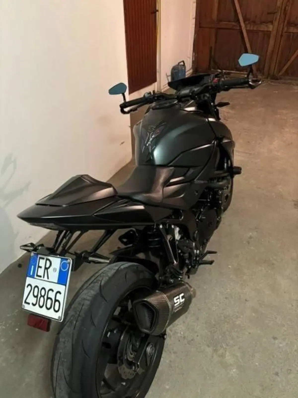 Suzuki GSX S 750 Z Yugen (2018 - 20) (4)