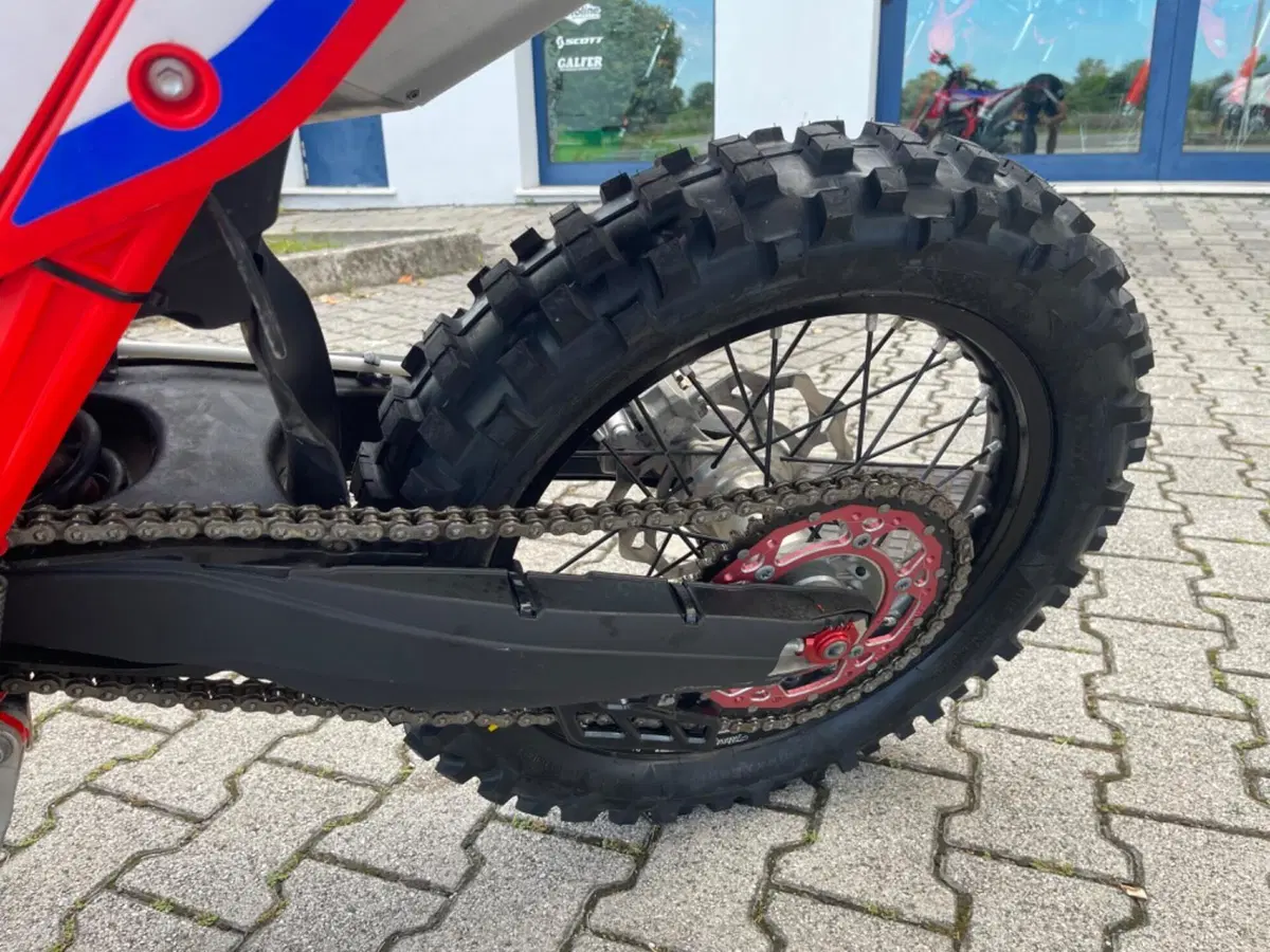 Betamotor RR 350 4T Enduro Racing (2022) (6)