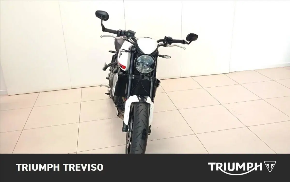 Triumph Trident 660 (2021 - 24) (3)