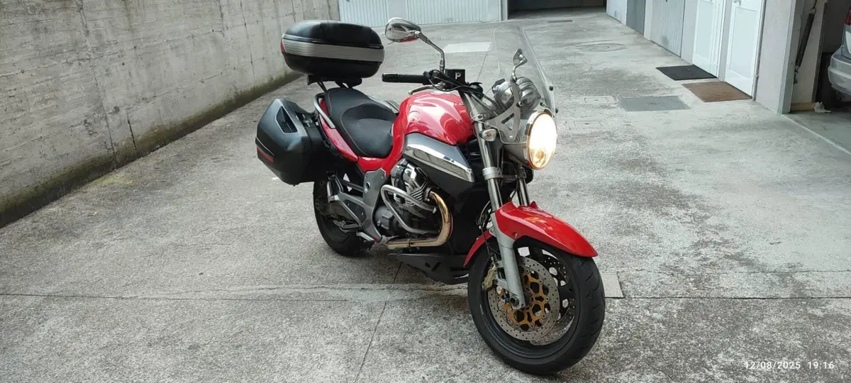 Moto Guzzi Breva V 1100 i.e. (2)