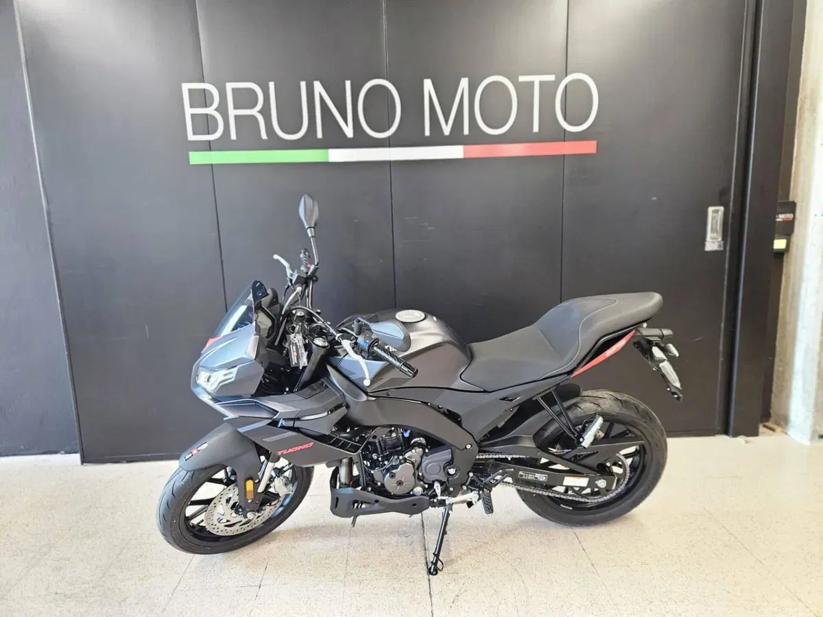 Aprilia Tuono 125 (2025 - 26) (5)