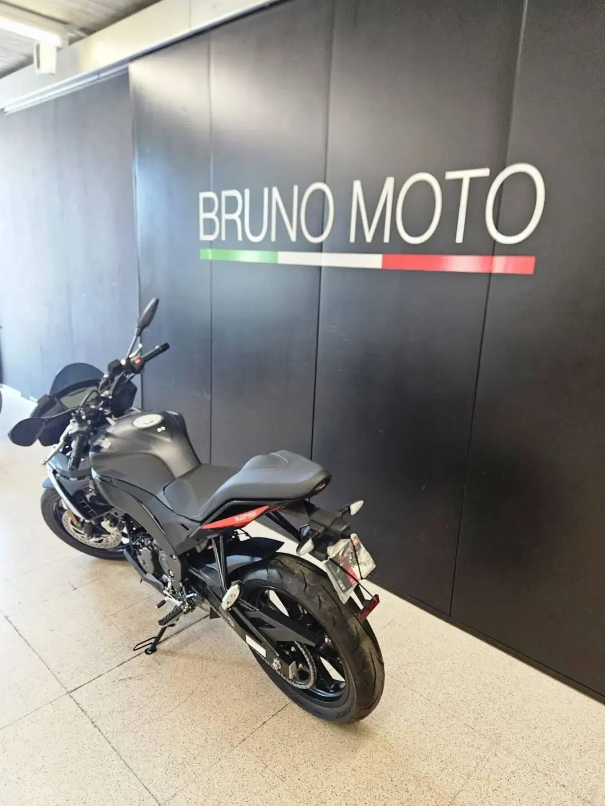 Aprilia Tuono 125 (2025 - 26) (6)