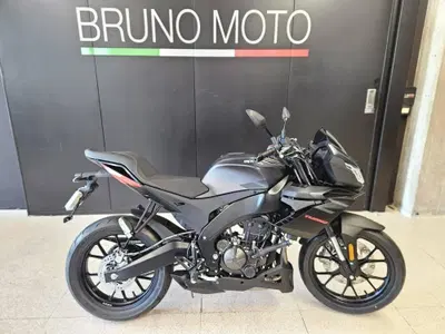 Aprilia Tuono 125 (2025 - 26) usata