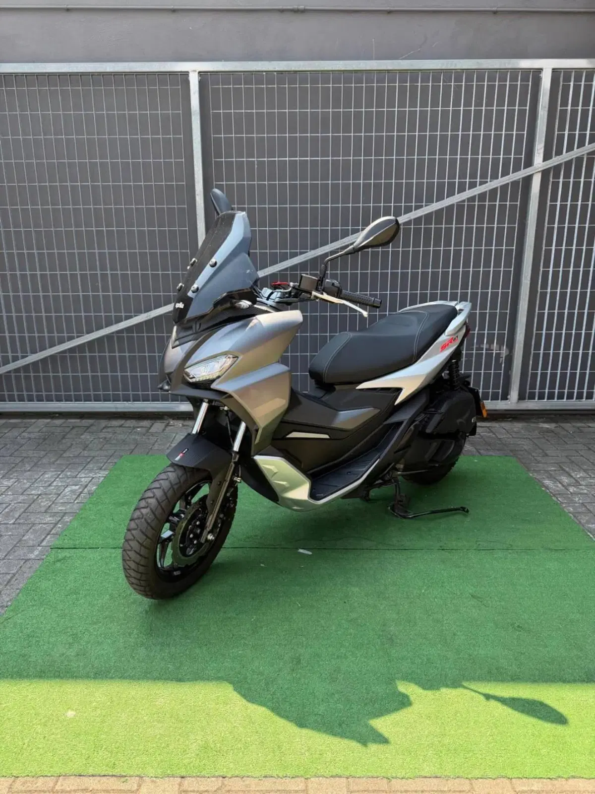 Aprilia SR GT 200 (2022 - 24) (3)
