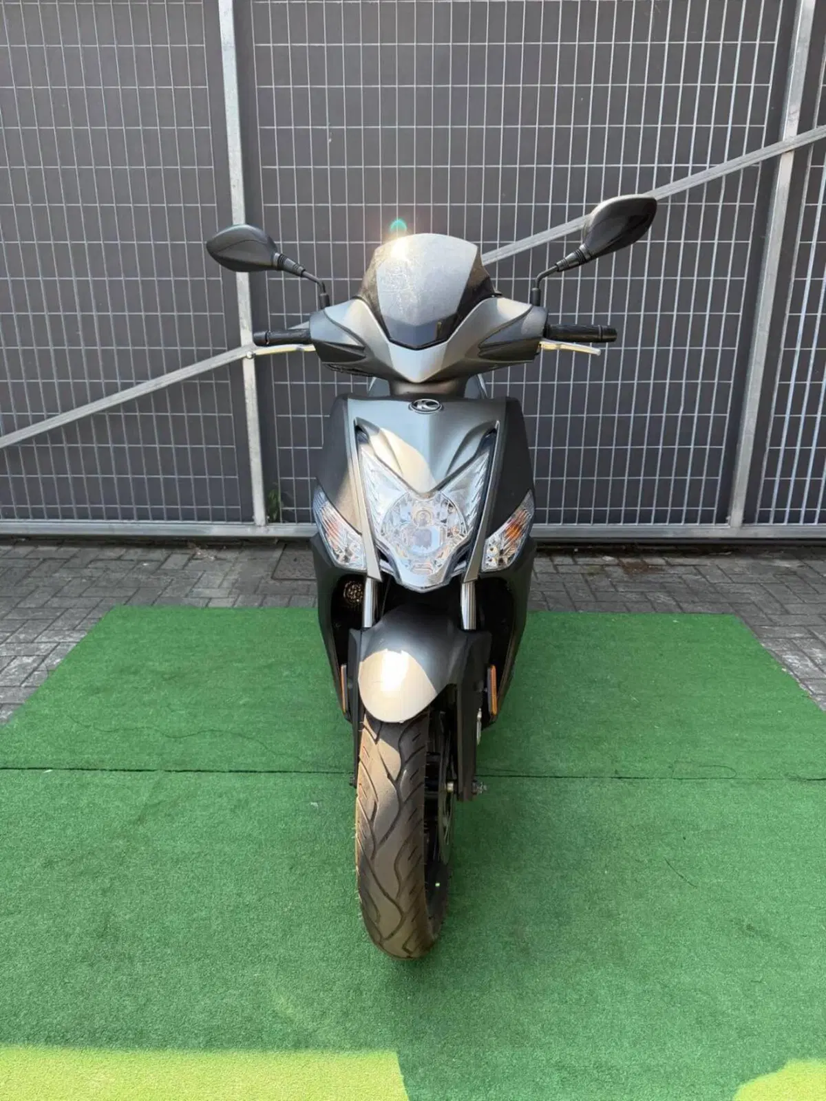 Kymco Agility 50 R16 + (2021 - 26) (4)