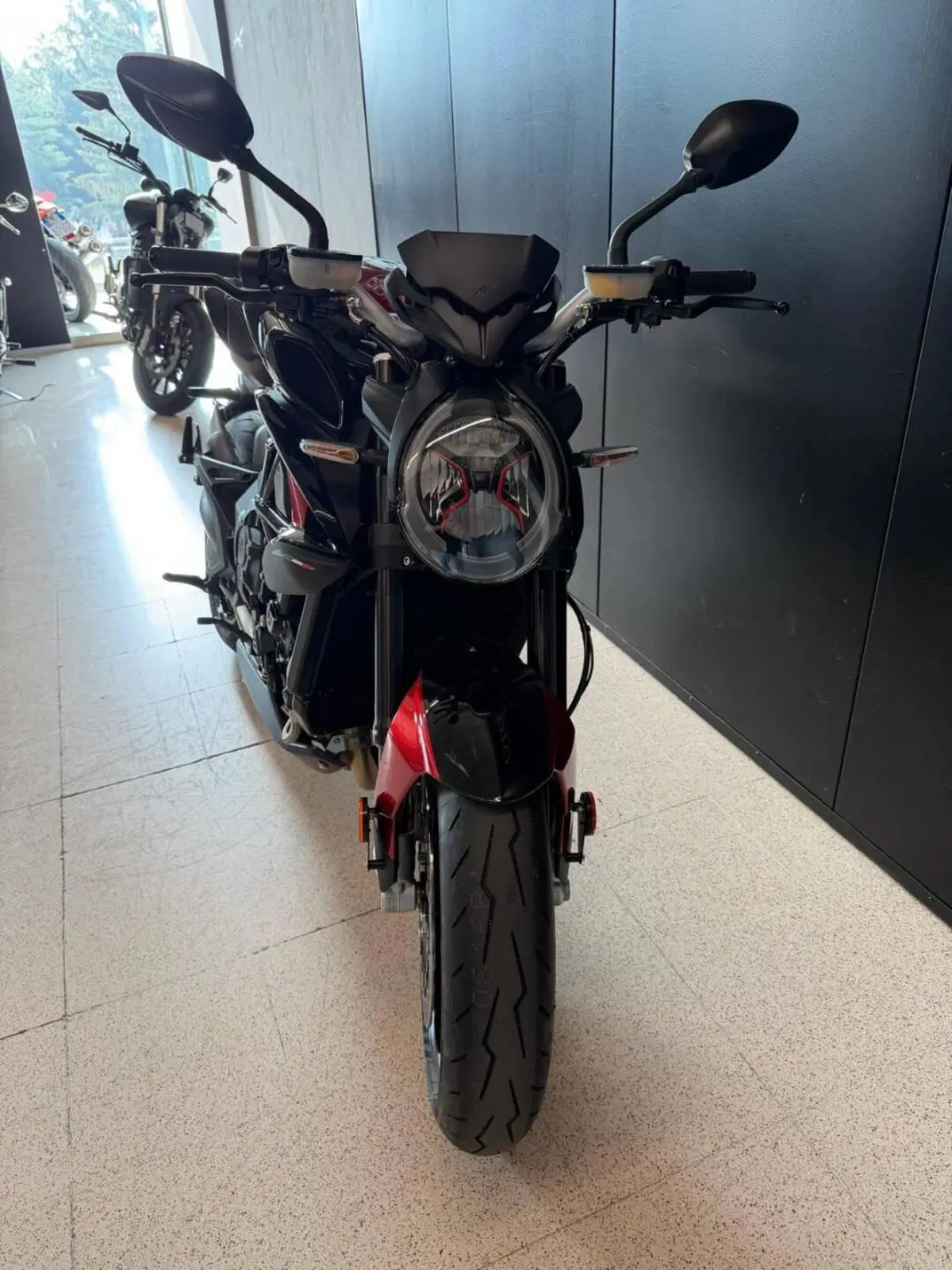 MV Agusta Brutale 800 RR (2021 - 25) (4)