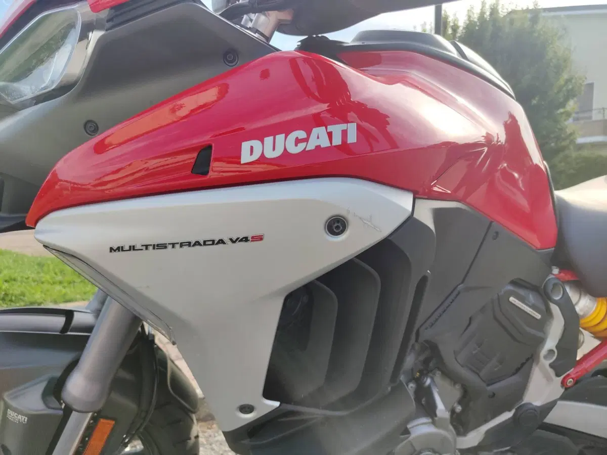 Ducati Multistrada V4 S (2021 - 24) (2)