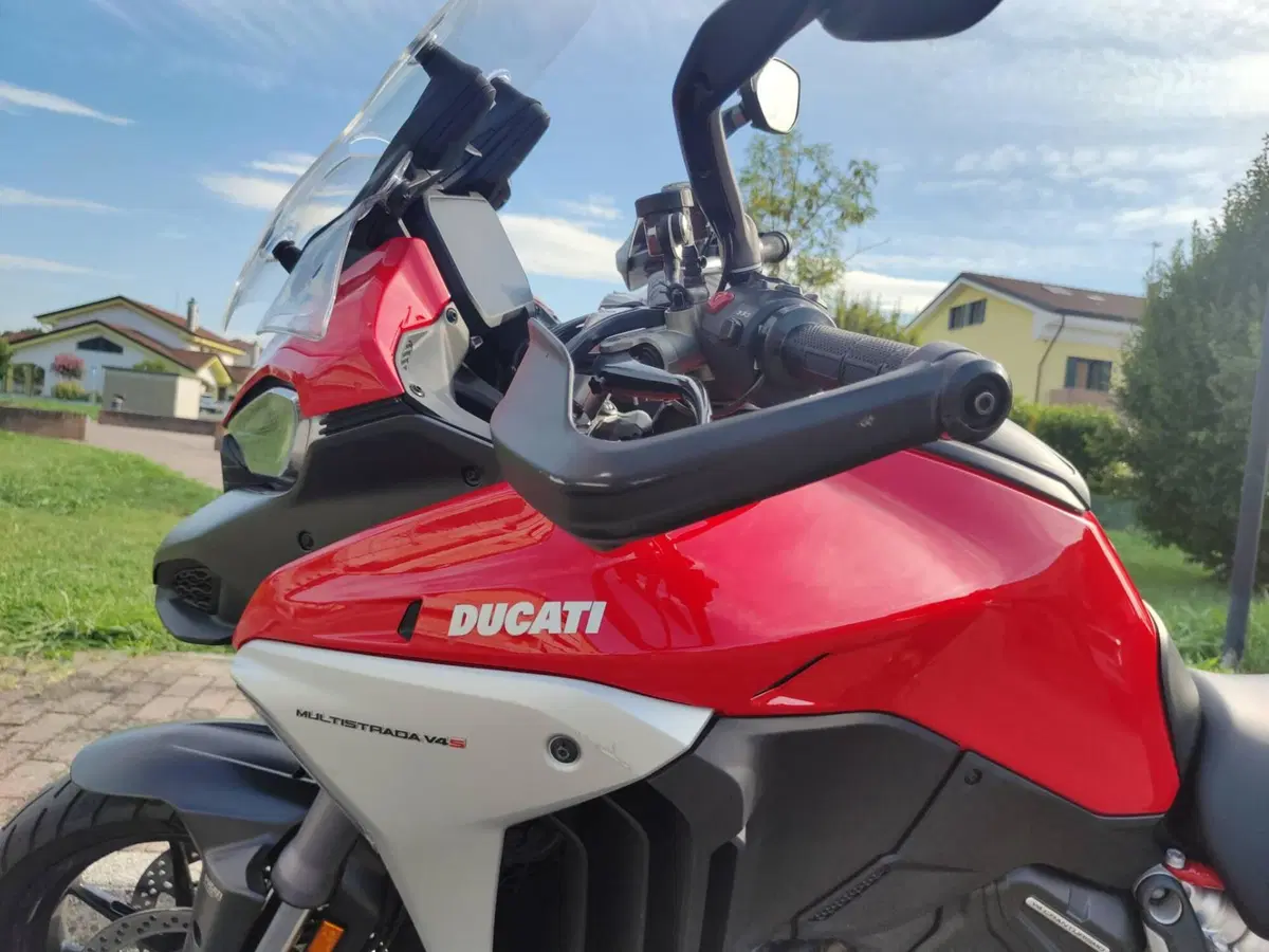 Ducati Multistrada V4 S (2021 - 24) (3)
