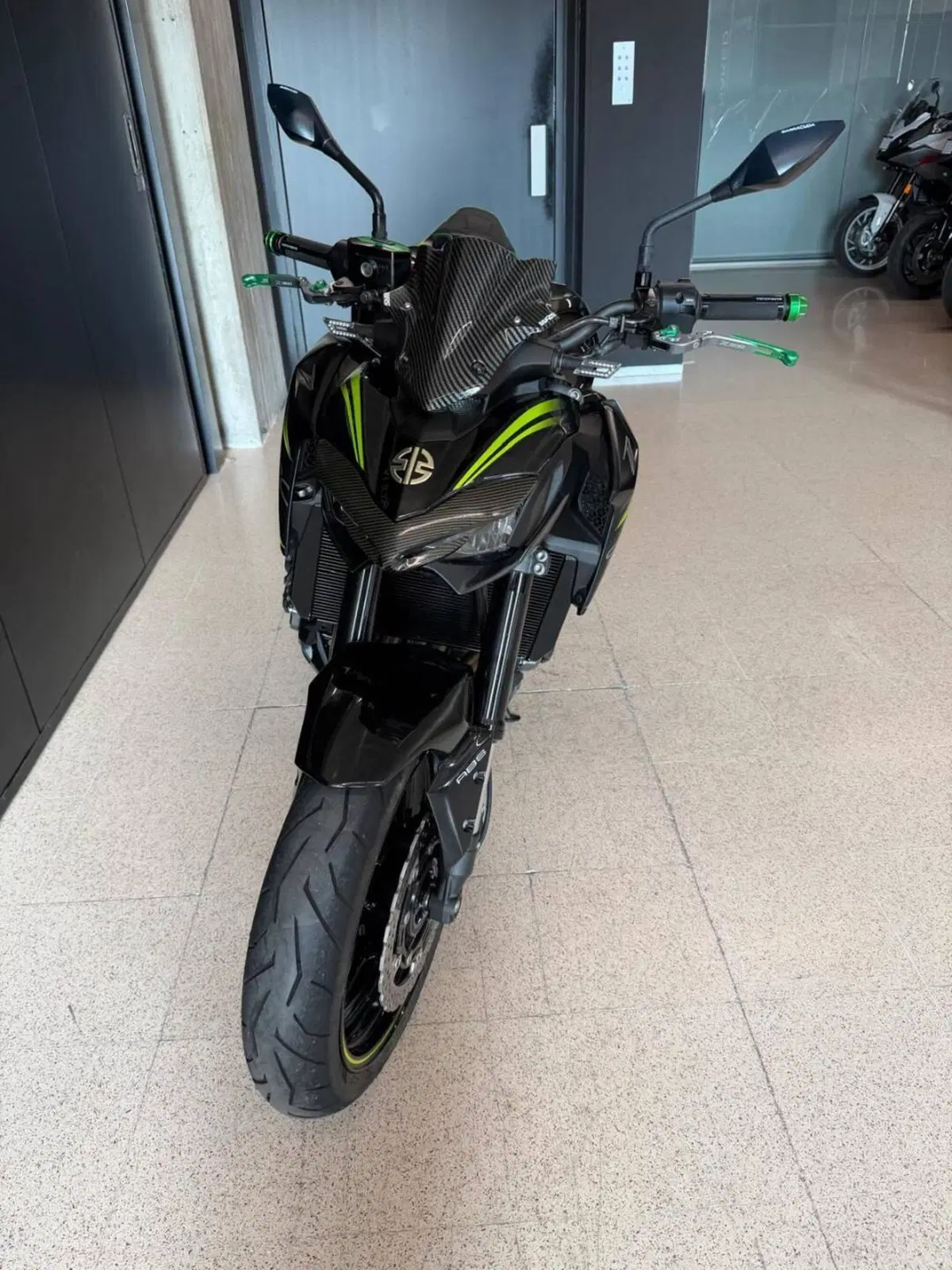 Kawasaki Z 900 (2019) (3)