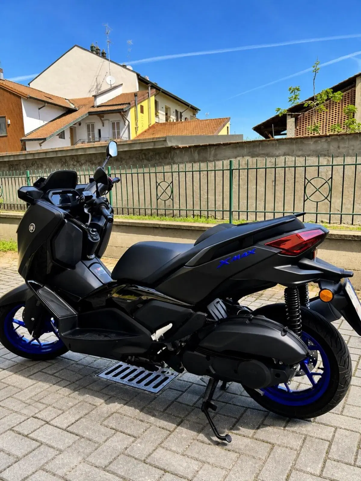 Yamaha X-Max 125 (2025 - 26) (2)