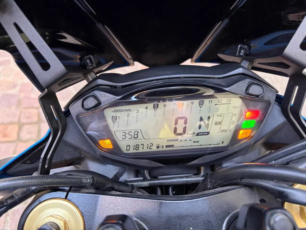 Suzuki GSX S 750 ABS (2017 - 20) (2)
