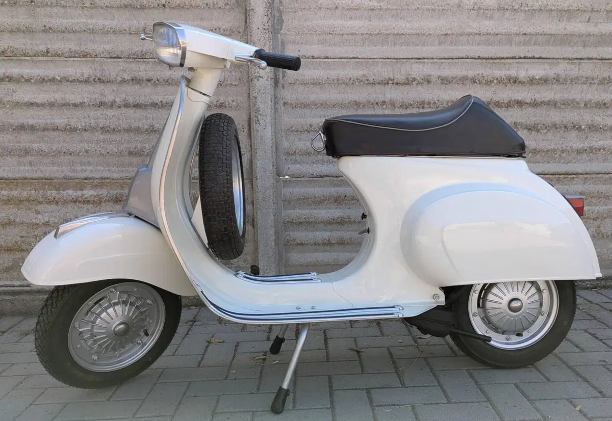 Piaggio Vespa 50 special V5B3T (2)