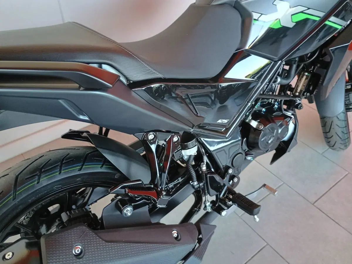 Sym NH-X 125 (2026) (13)