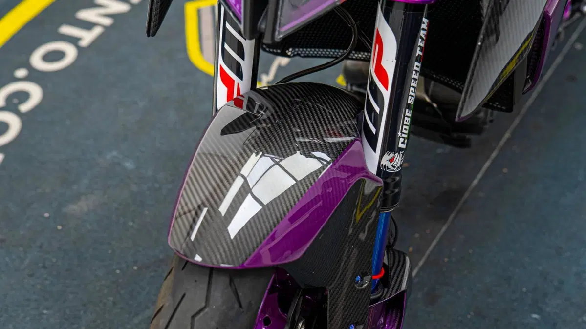 KTM 1290 Super Duke R (2019) (17)