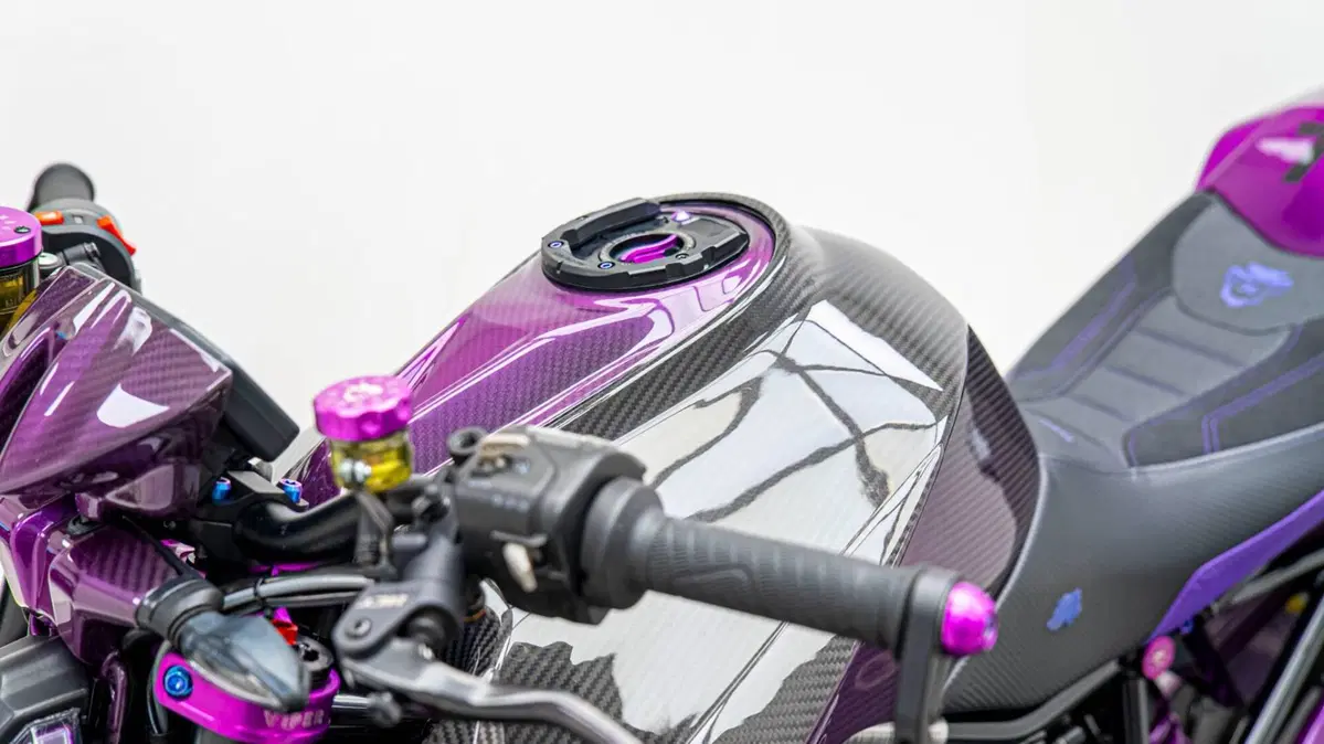 KTM 1290 Super Duke R (2019) (18)