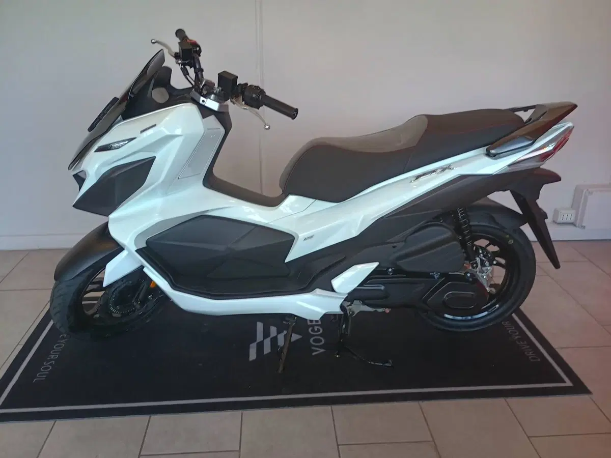 Sym Jet X 125 ABS + TCS (2026) (5)