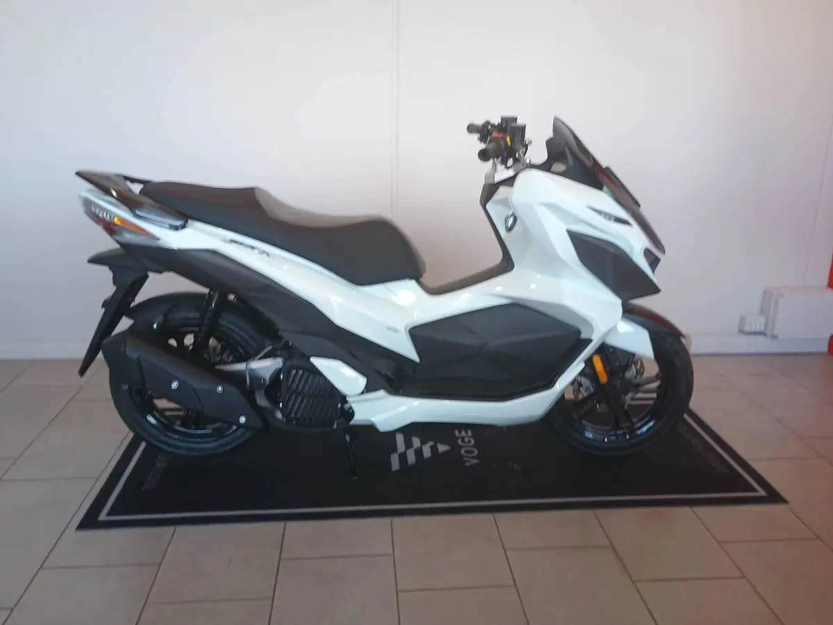 Sym Jet X 125 ABS + TCS (2026) (12)