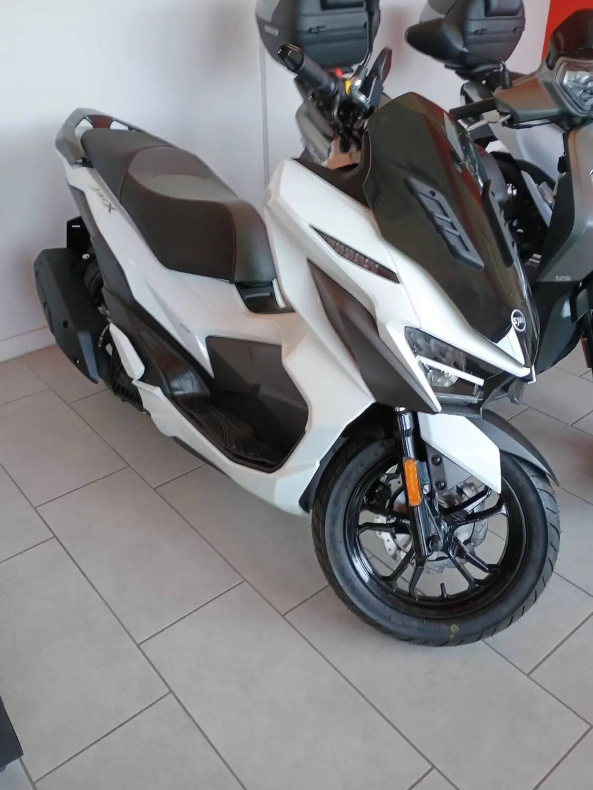 Sym Jet X 125 ABS + TCS (2026) (15)