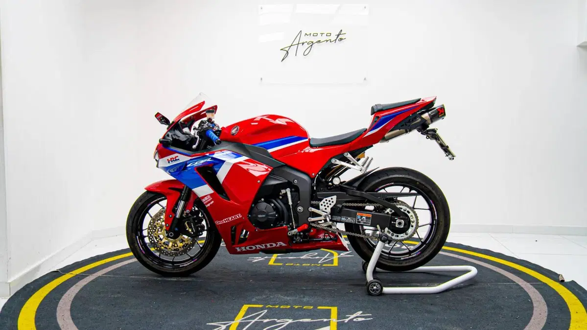 Honda CBR 600 RR (2024 - 26) (7)