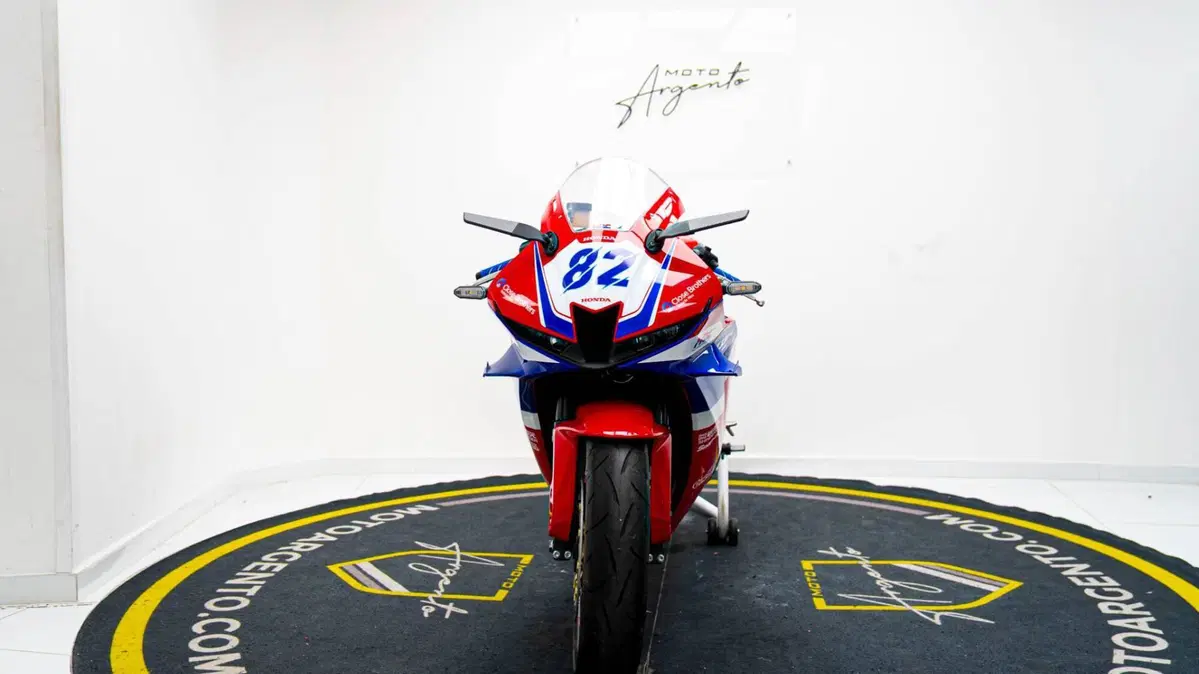 Honda CBR 600 RR (2024 - 26) (9)