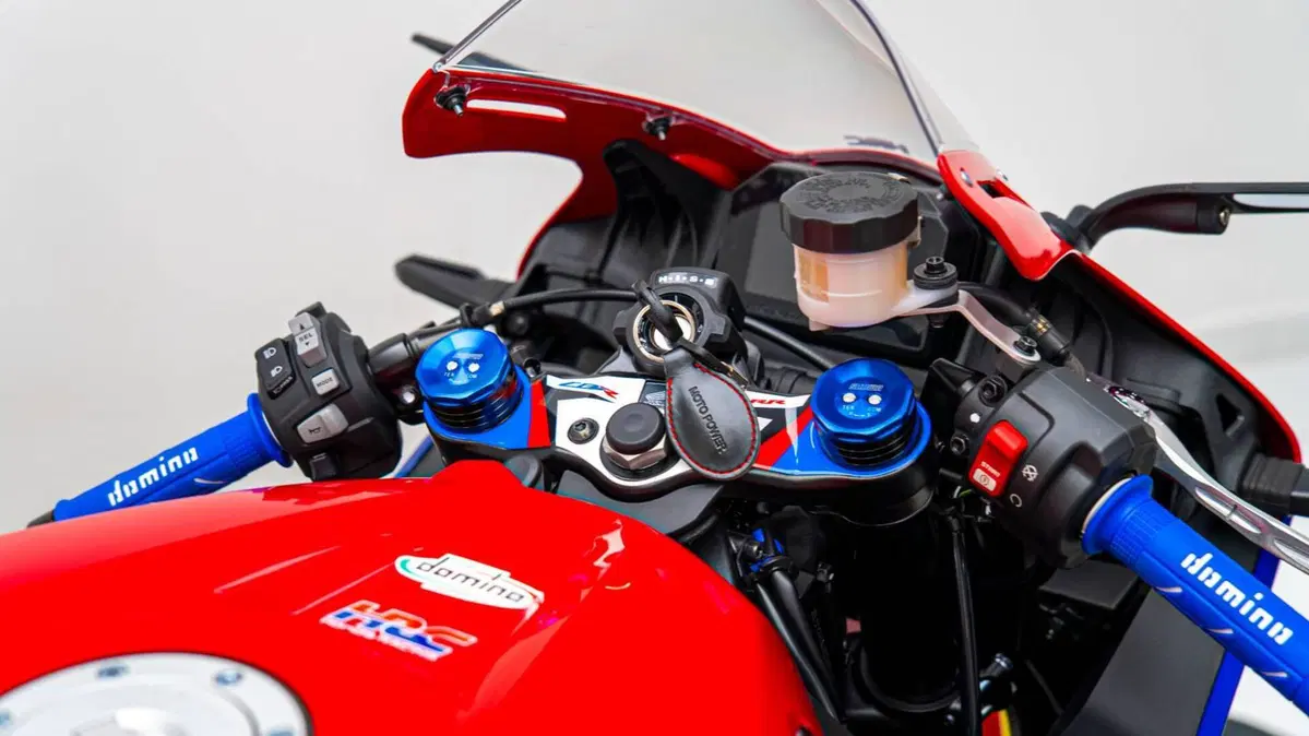 Honda CBR 600 RR (2024 - 26) (17)