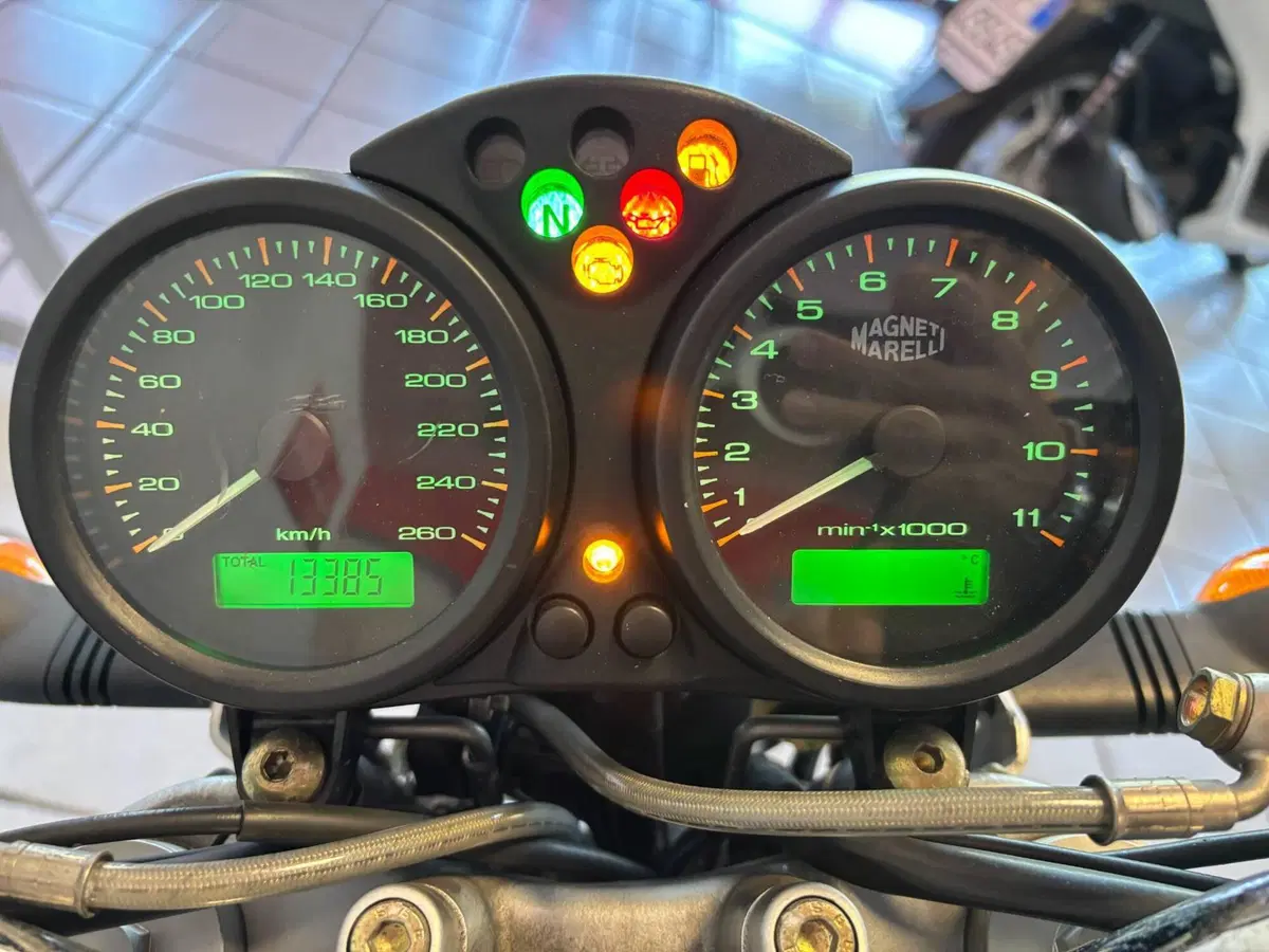Ducati Monster 620 (2003 - 06) (3)