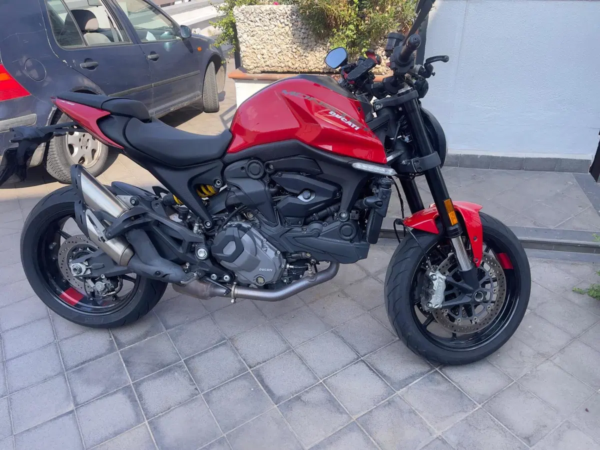 Ducati Monster 937 (2021 - 25)