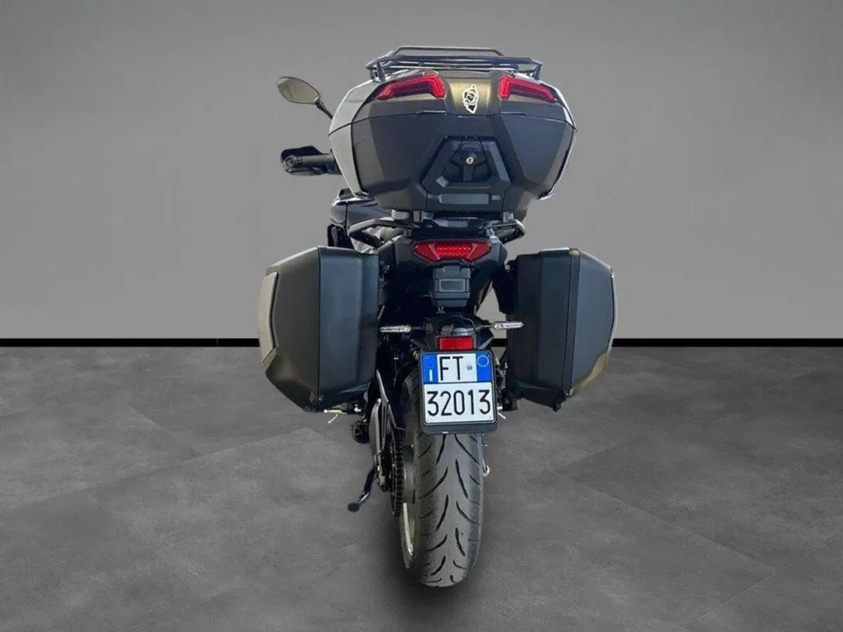 Yamaha Tracer 9 GT+ Y-AMT (2025 - 26) (4)