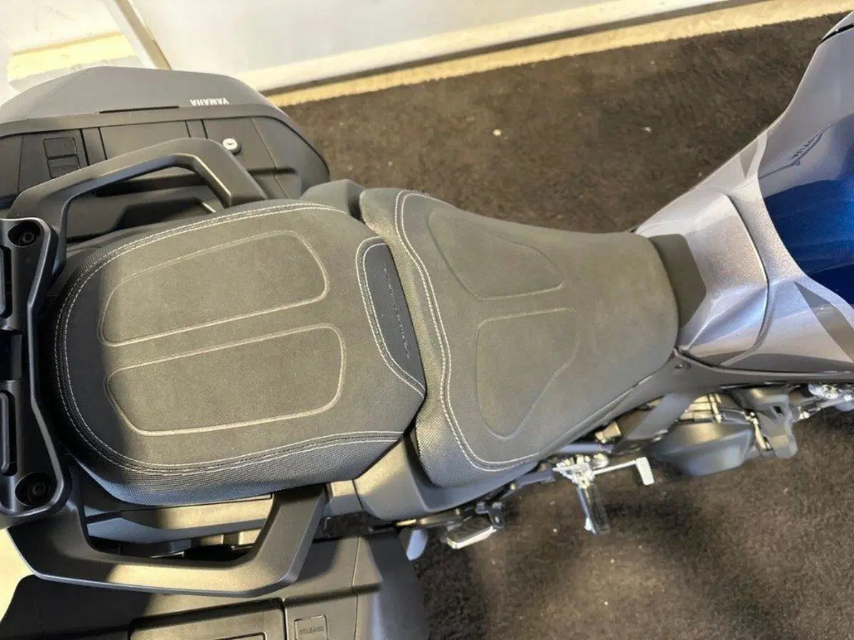 Yamaha Tracer 9 GT+ Y-AMT (2025 - 26) (5)