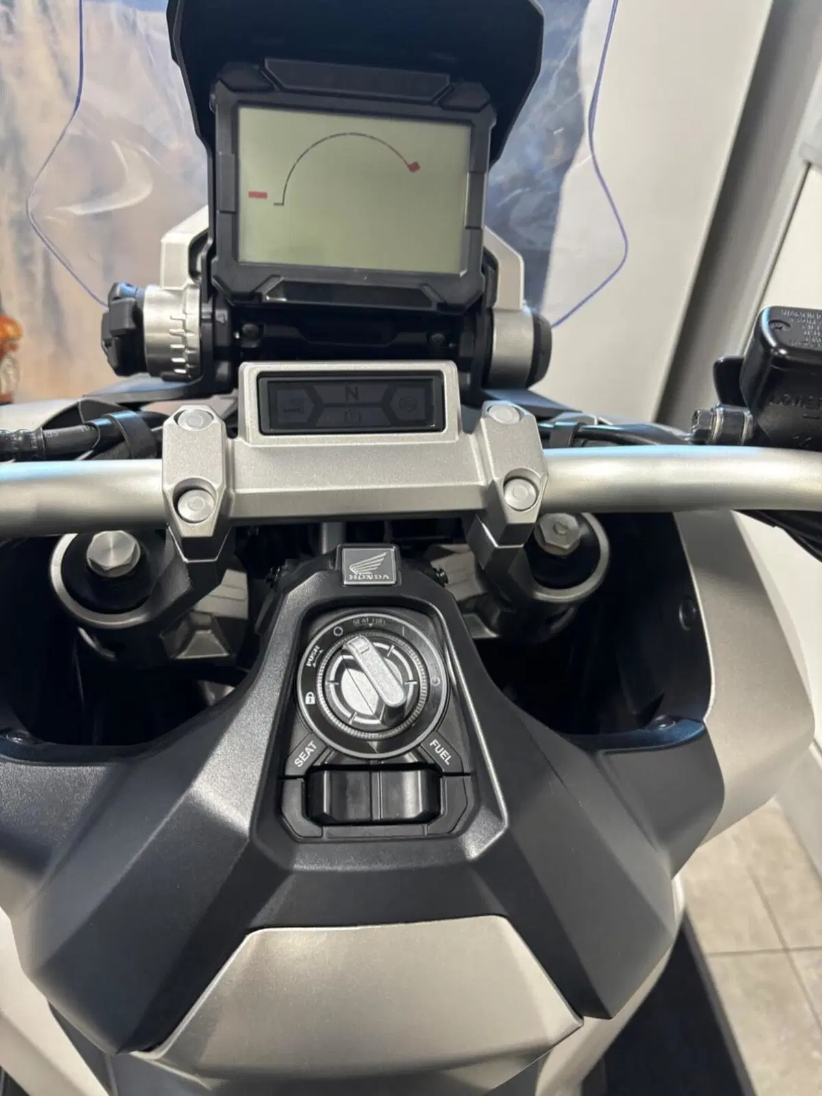 Honda X-ADV 750 (2018 - 20) (5)