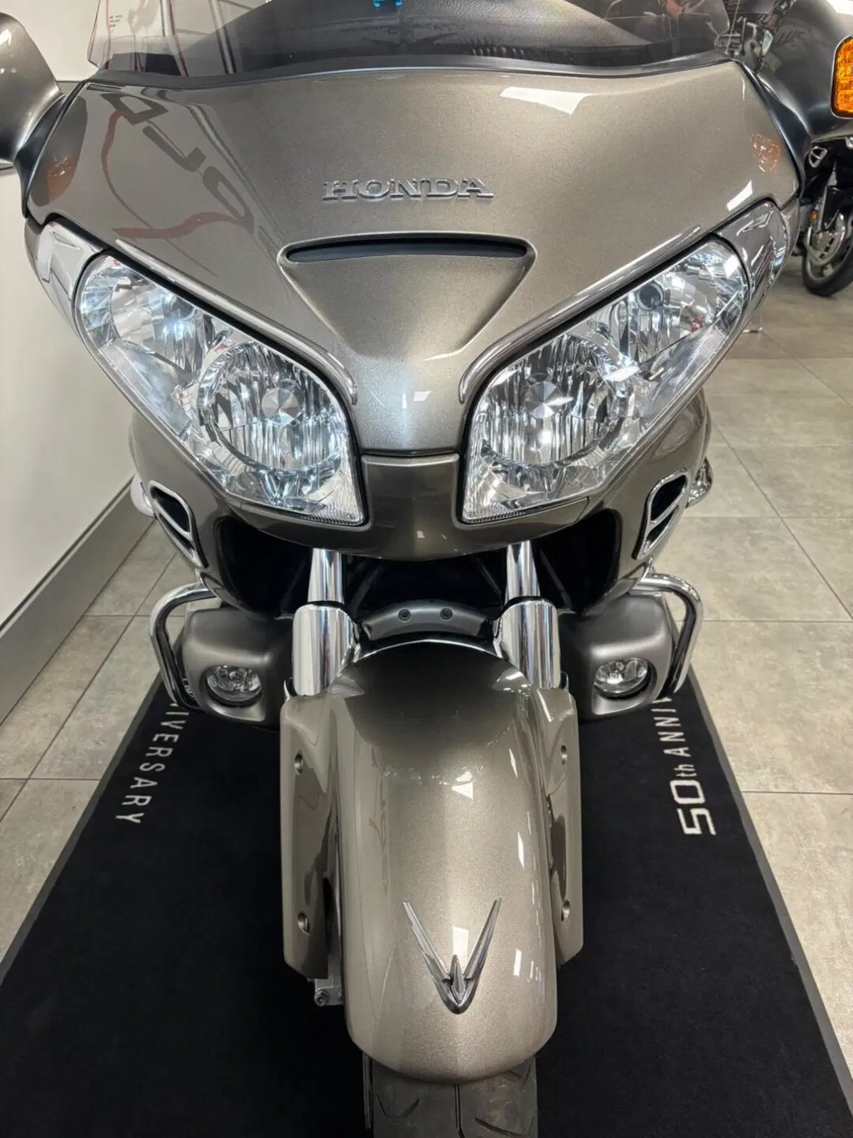 Honda GL 1800 Gold Wing (2007 - 11) (12)