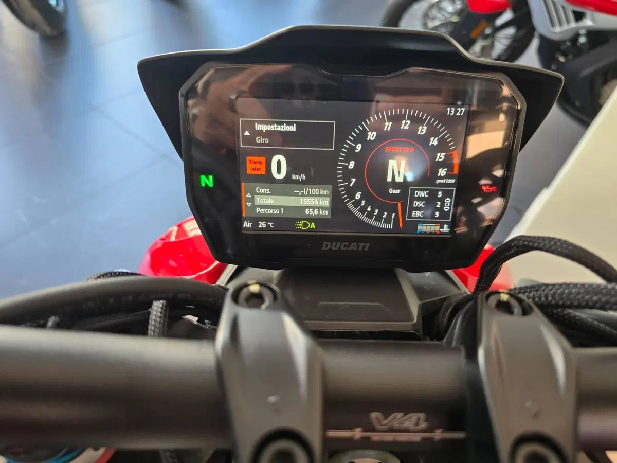 Ducati Streetfighter V4 S (2023 - 24) (16)