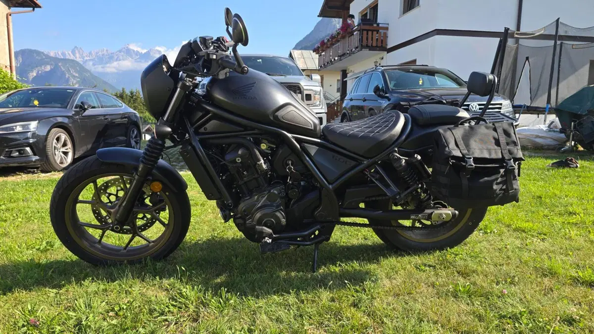 Honda CMX 1100 Rebel + Special Edition DCT (2025 - 26) (4)