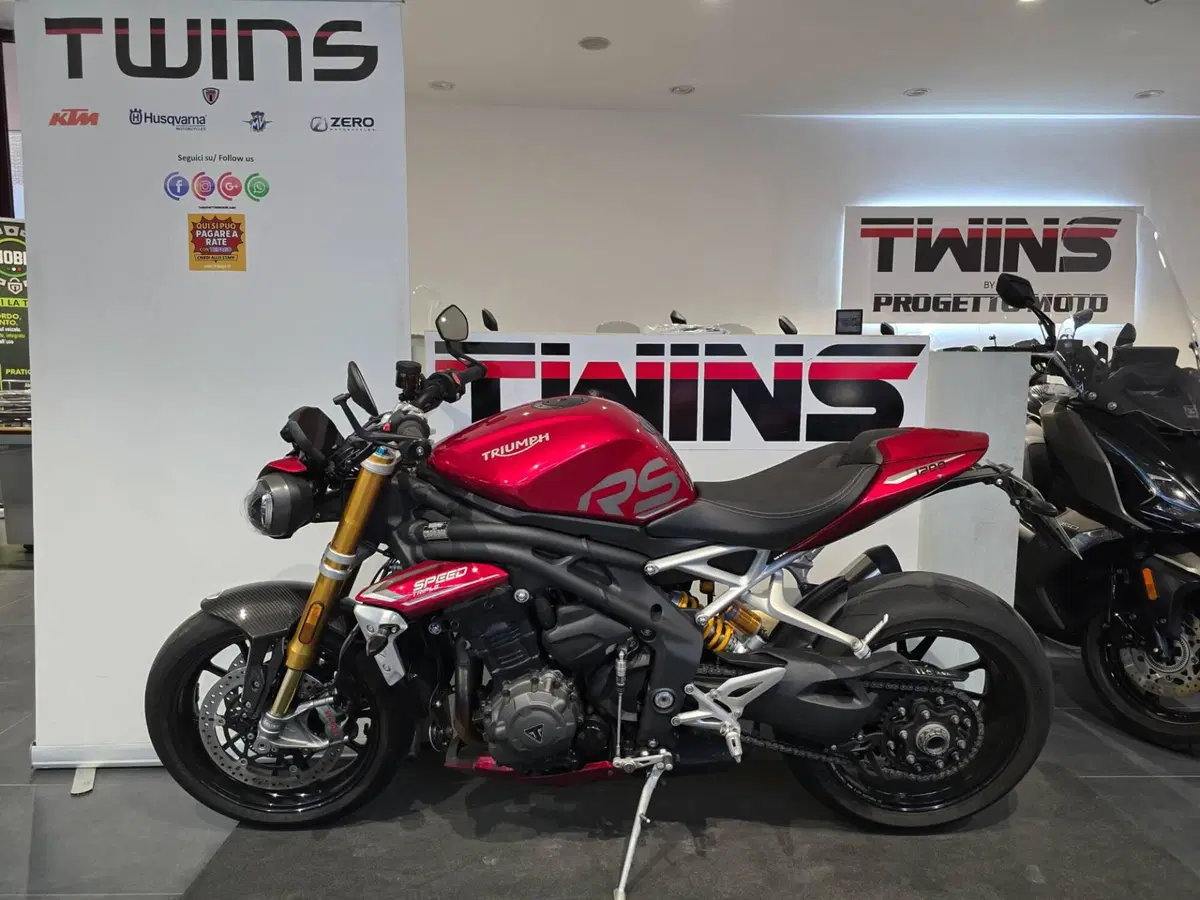 Triumph Speed Triple 1200 RS (2021 - 24) (5)